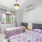 Vivenda Deolinda By Interhome בית נופש אלבופיירה